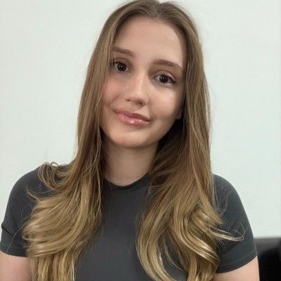 PLG Product Specialist @Semrush | LinkedIn Content Creator